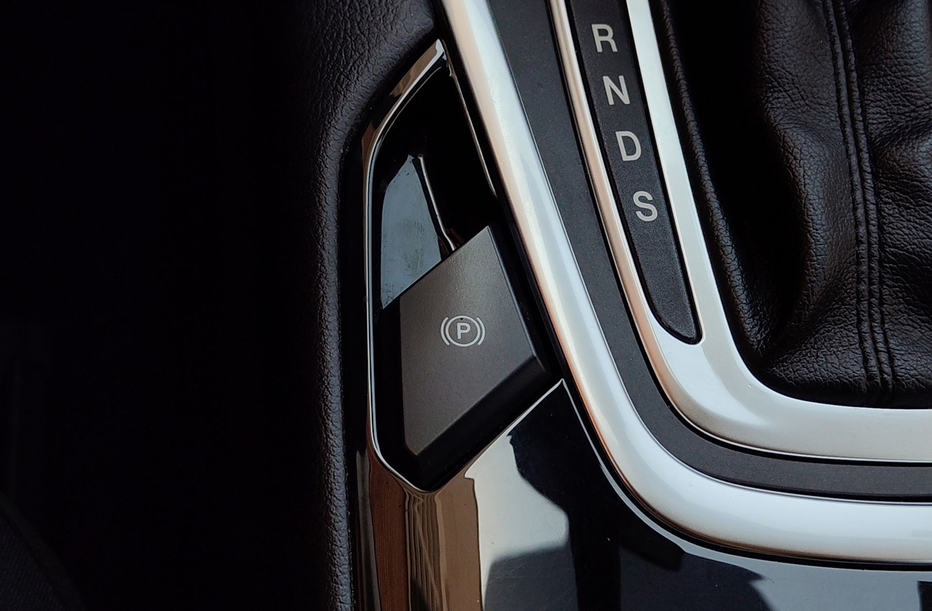 Ford S-Max 2.0 TDCi Titanium PowerShift 7 plazas - foto 32