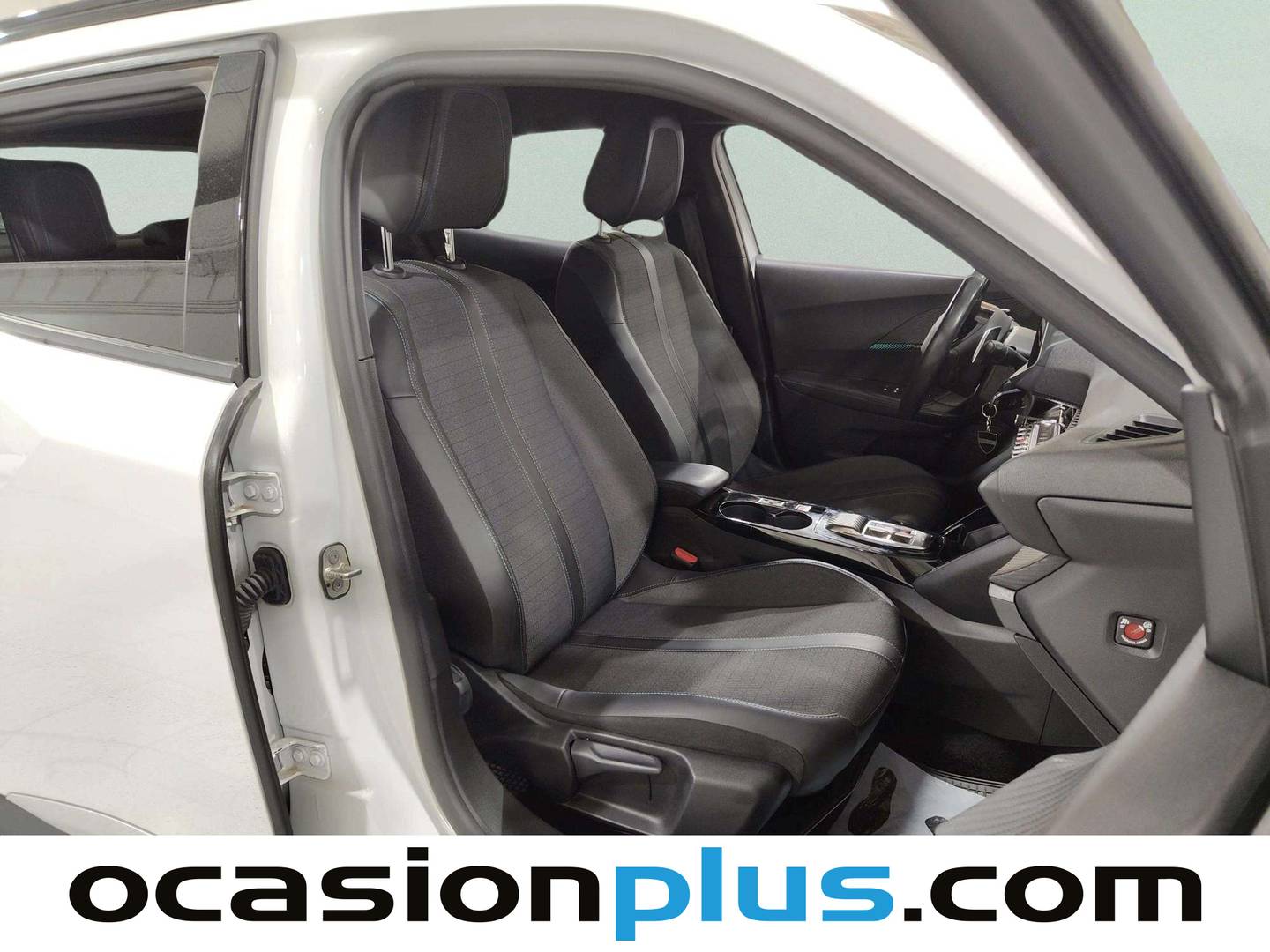 Peugeot 2008 Peugeot 2008 PureTech 130 S&S Allure Pack EAT8  (130 CV) al mejor precio