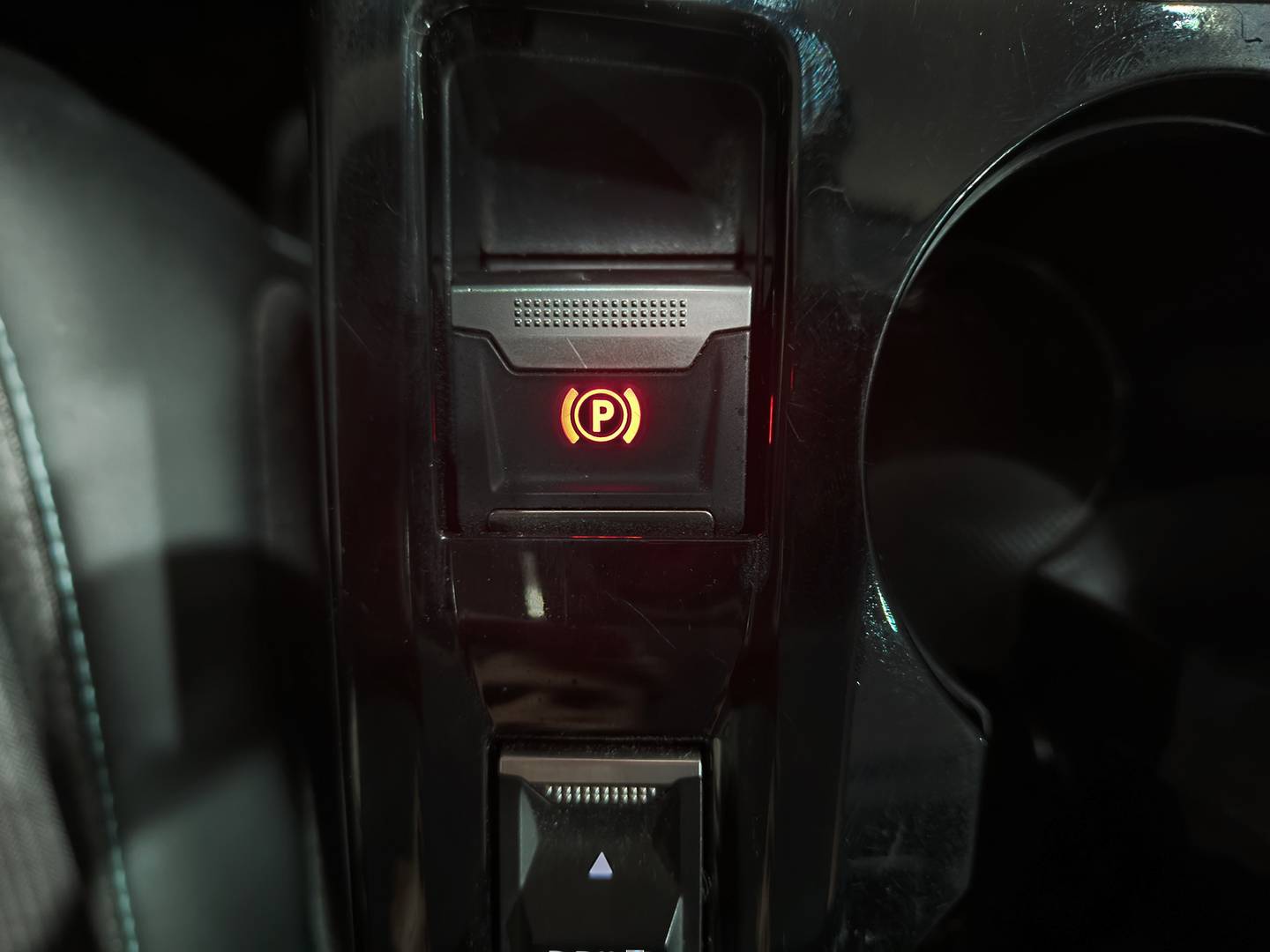 Foto Peugeot 208 Peugeot 208 PureTech 100 Allure (100 CV)