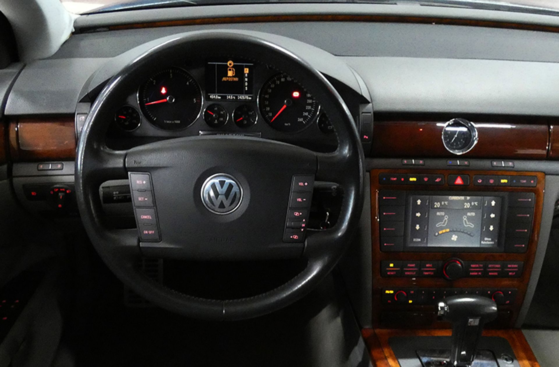 Volkswagen Phaeton 3.0 TDI V6 4Motion tiptronic - foto 20