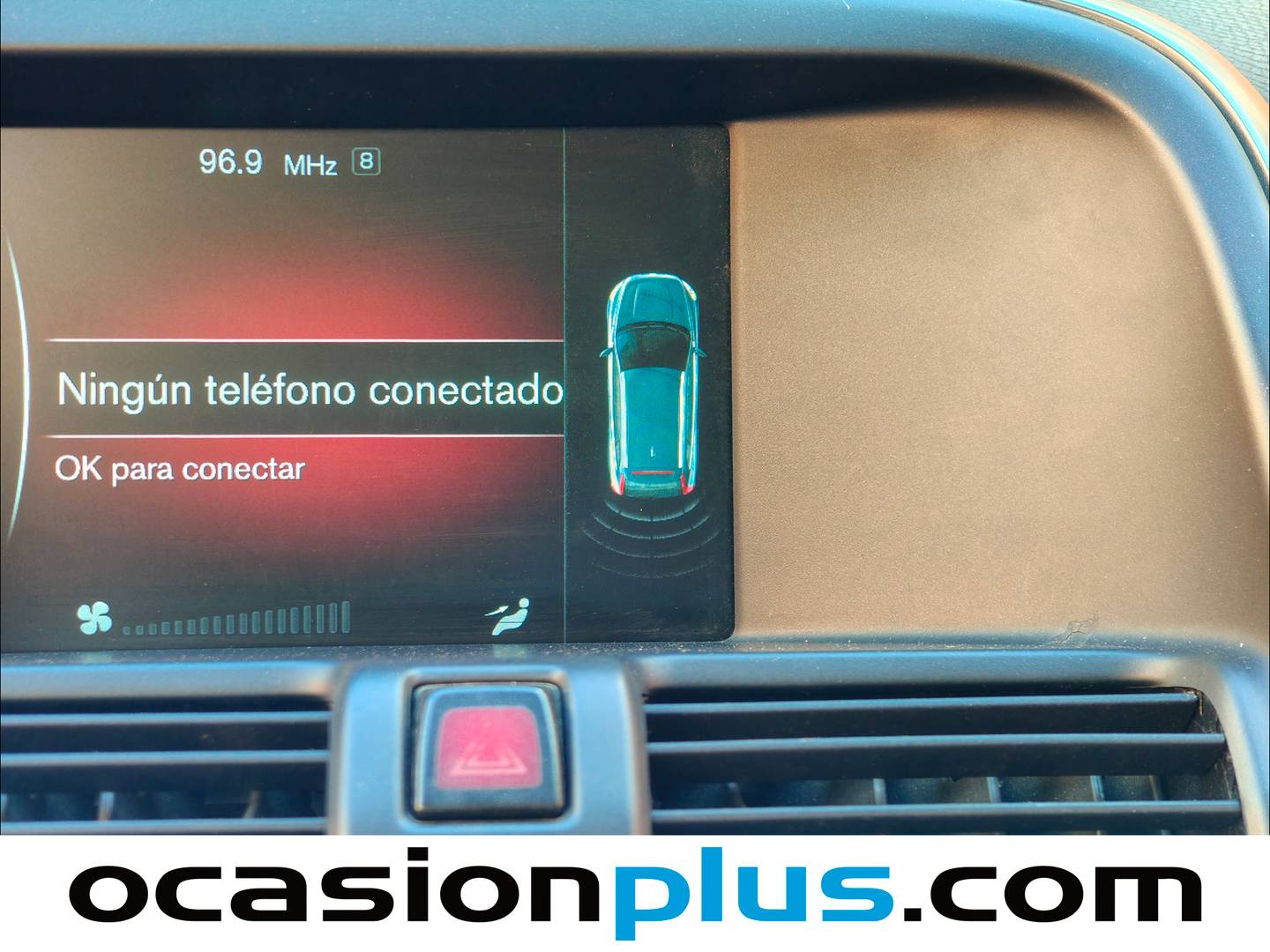Equipamiento del Volvo XC60 Volvo XC60 D3 Kinetic (150 CV)