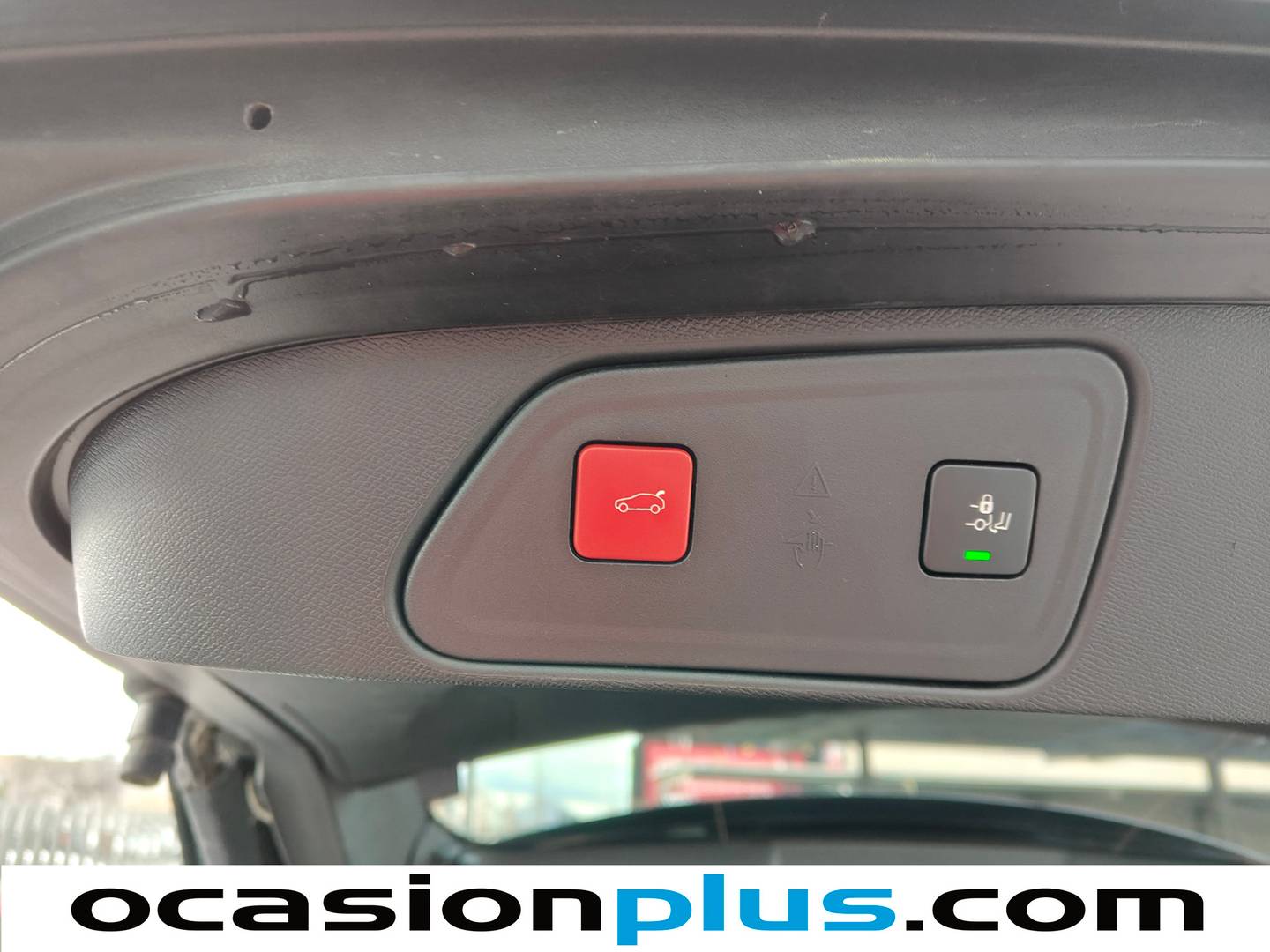 Foto Peugeot 3008 Peugeot 3008 PureTech 130 S&S GT EAT8  (130 CV)