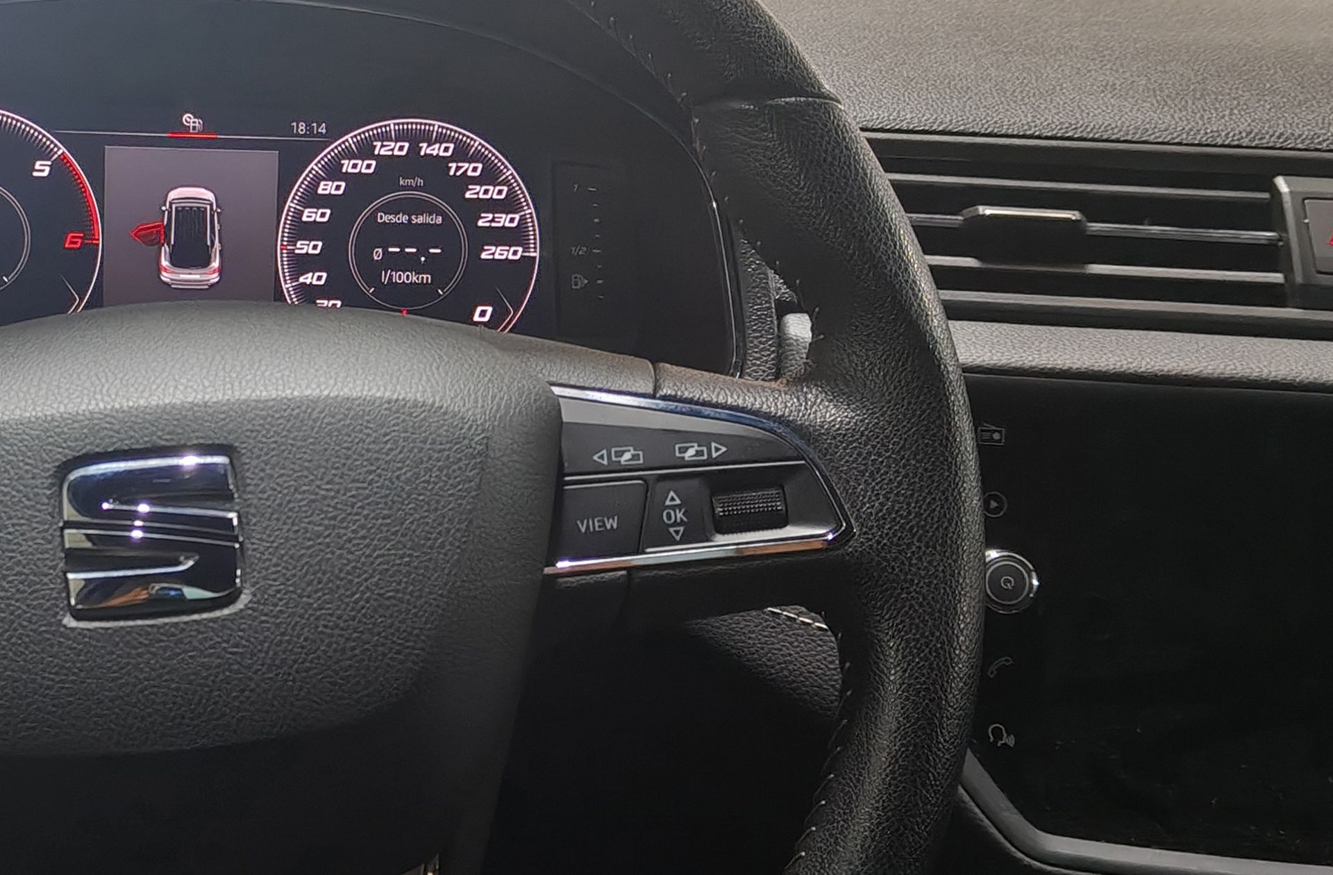 SEAT Arona 1.6 TDI Xcellence - foto 25