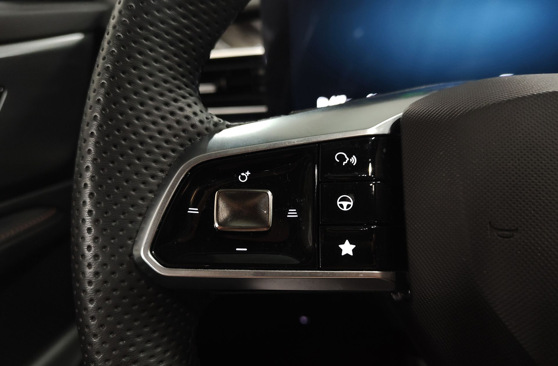 MG HS 1.5T Comfort DCT - foto 25