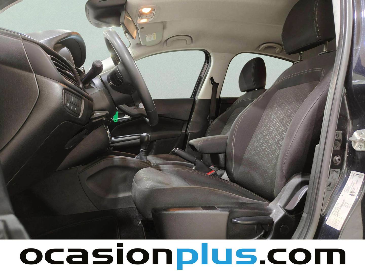 Foto asientos delanteros Fiat Tipo Fiat Tipo 1.3 Multijet City Cross (95 CV)