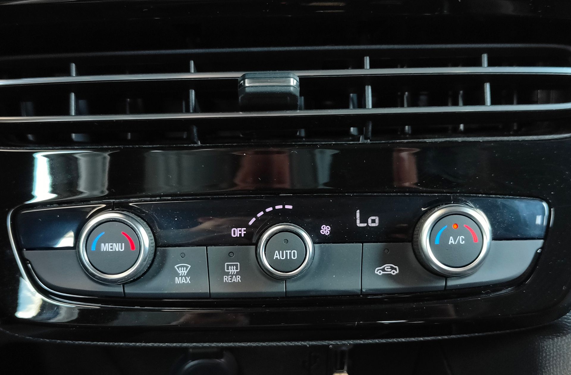 Opel Mokka BEV 50kWh GS-e - foto 31