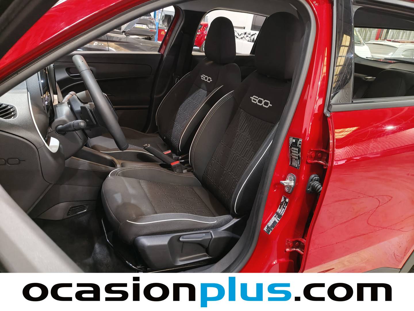Foto asientos delanteros Fiat 600 Fiat 600 1.2 MHEV DDCT (100 CV)