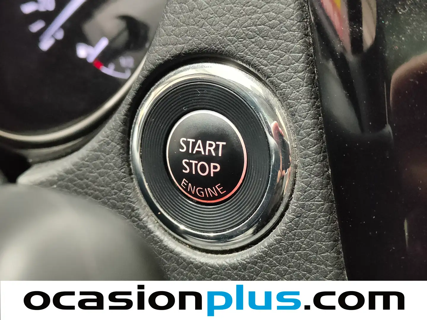 Foto Nissan QASHQAI Nissan Qashqai DIG-T 140 Tekna 4x2 (140 CV)