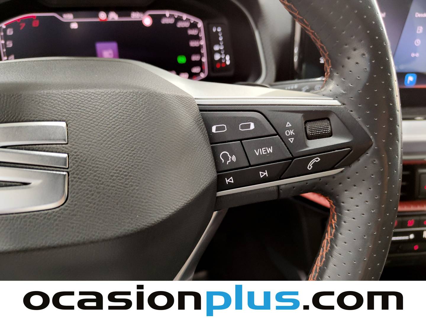 Foto Seat Arona SEAT Arona 1.5 TSI S&S FR XL DSG (150 CV)