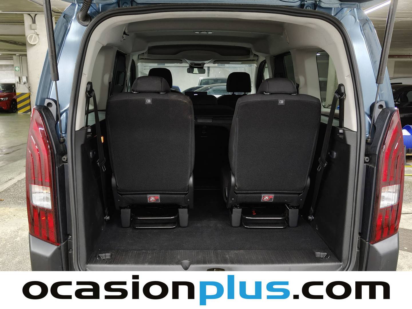Foto Peugeot Rifter Peugeot Rifter BlueHDi 130 GT Long EAT8 (130 CV) 7 Plazas siete plazas