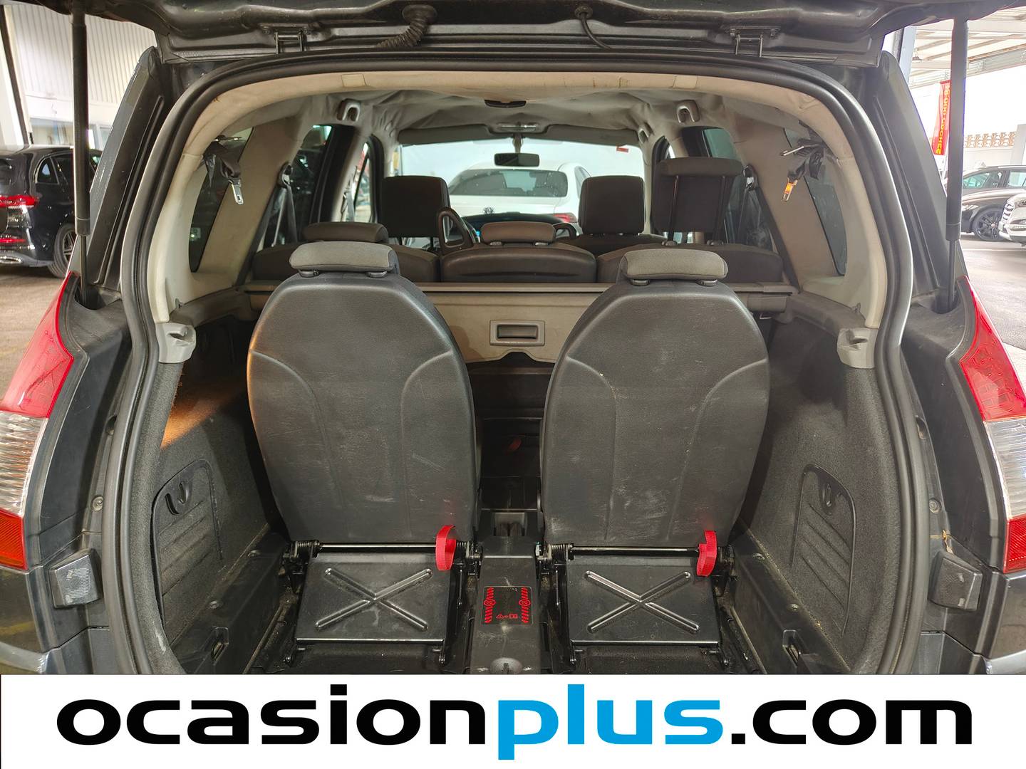 Fotos maletero Renault Grand Scénic Renault Grand Scenic 1.6 16V Emotion 7 plazas (110 CV)