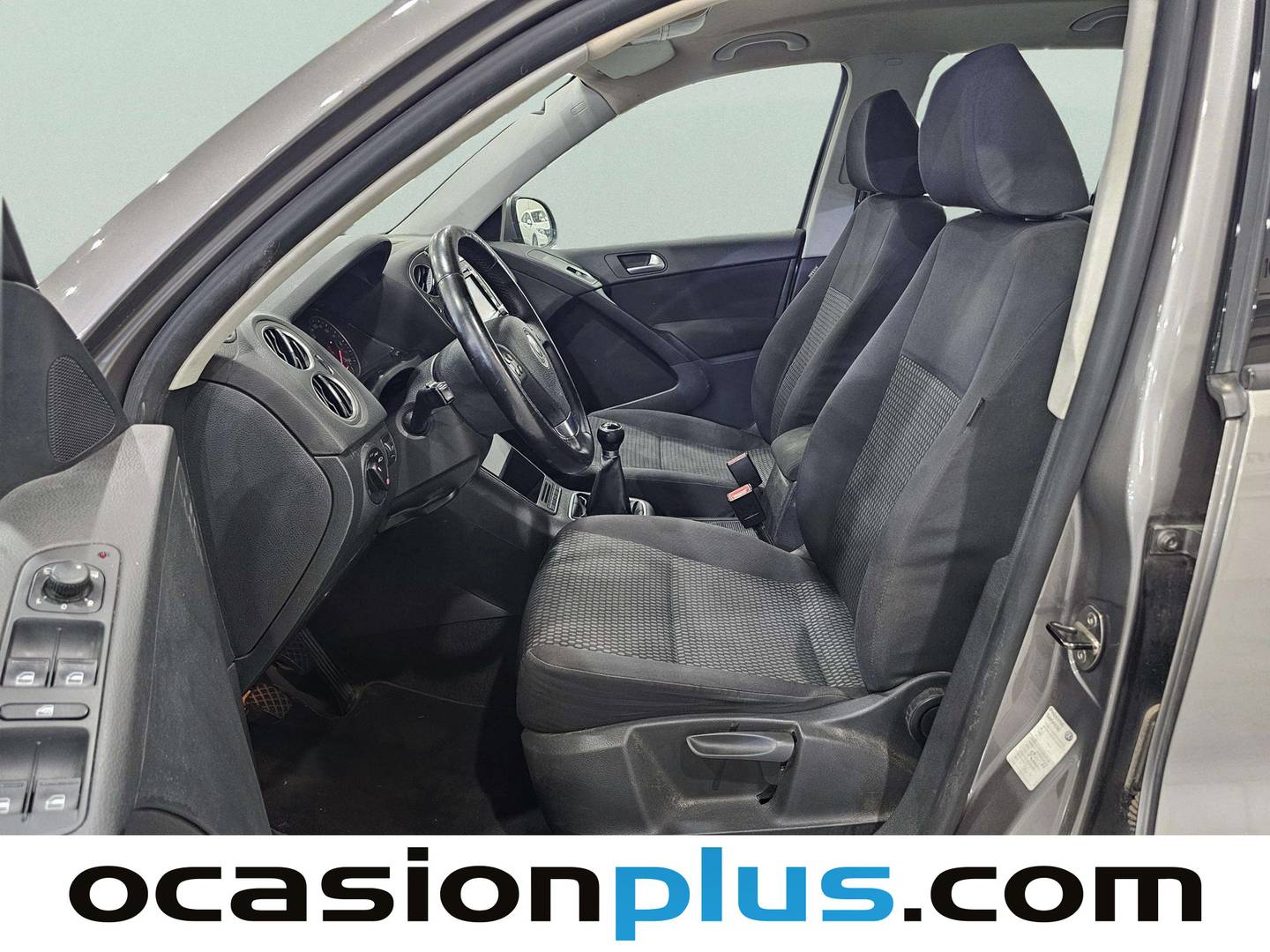 Foto asientos delanteros Volkswagen Tiguan Volkswagen Tiguan Advance 1.4 TSI BlueMotionTech 4x2 (150 CV)