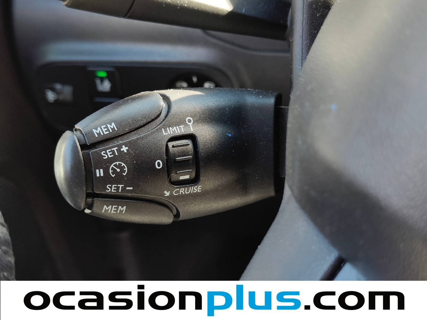 Acabados Citroën C3 Citroën C3 PureTech 82 Feel (83 CV)