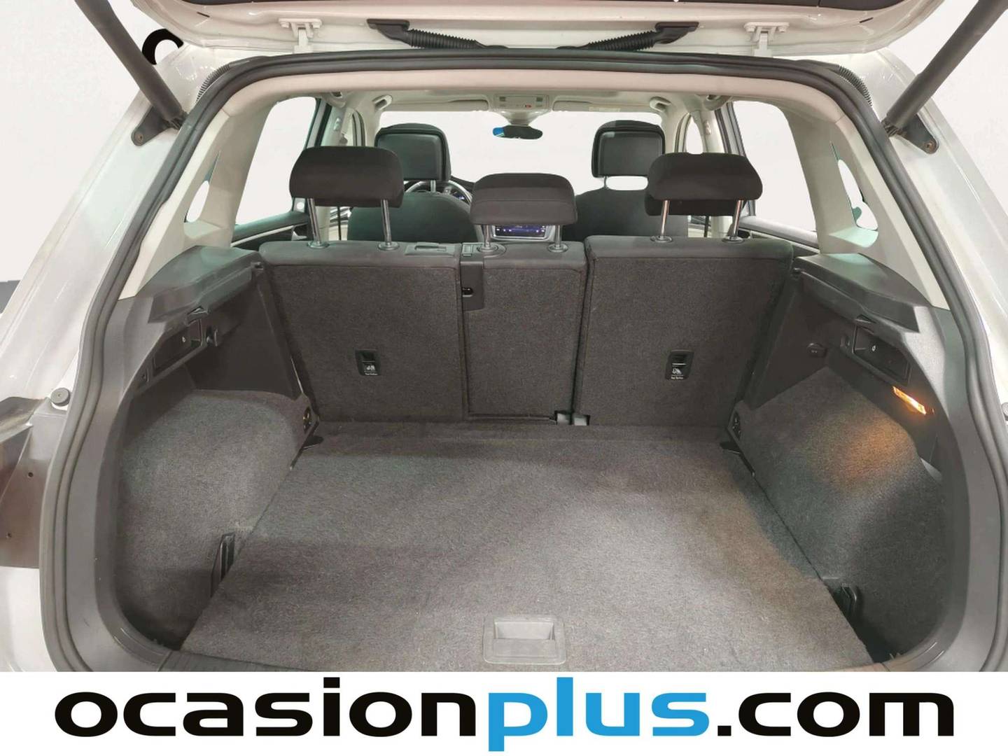 Fotos maletero Volkswagen Tiguan Volkswagen Tiguan Sport 2.0 TDI (150 CV) Pack R-Line