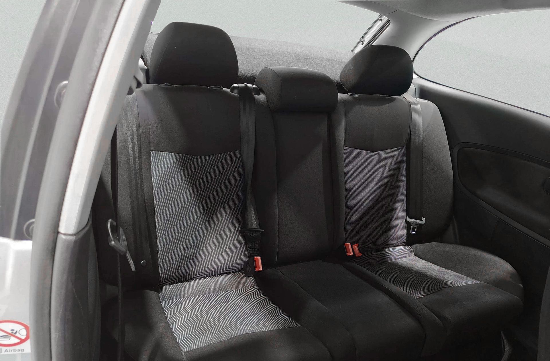 SEAT Ibiza 1.4 16v Reference - foto 15