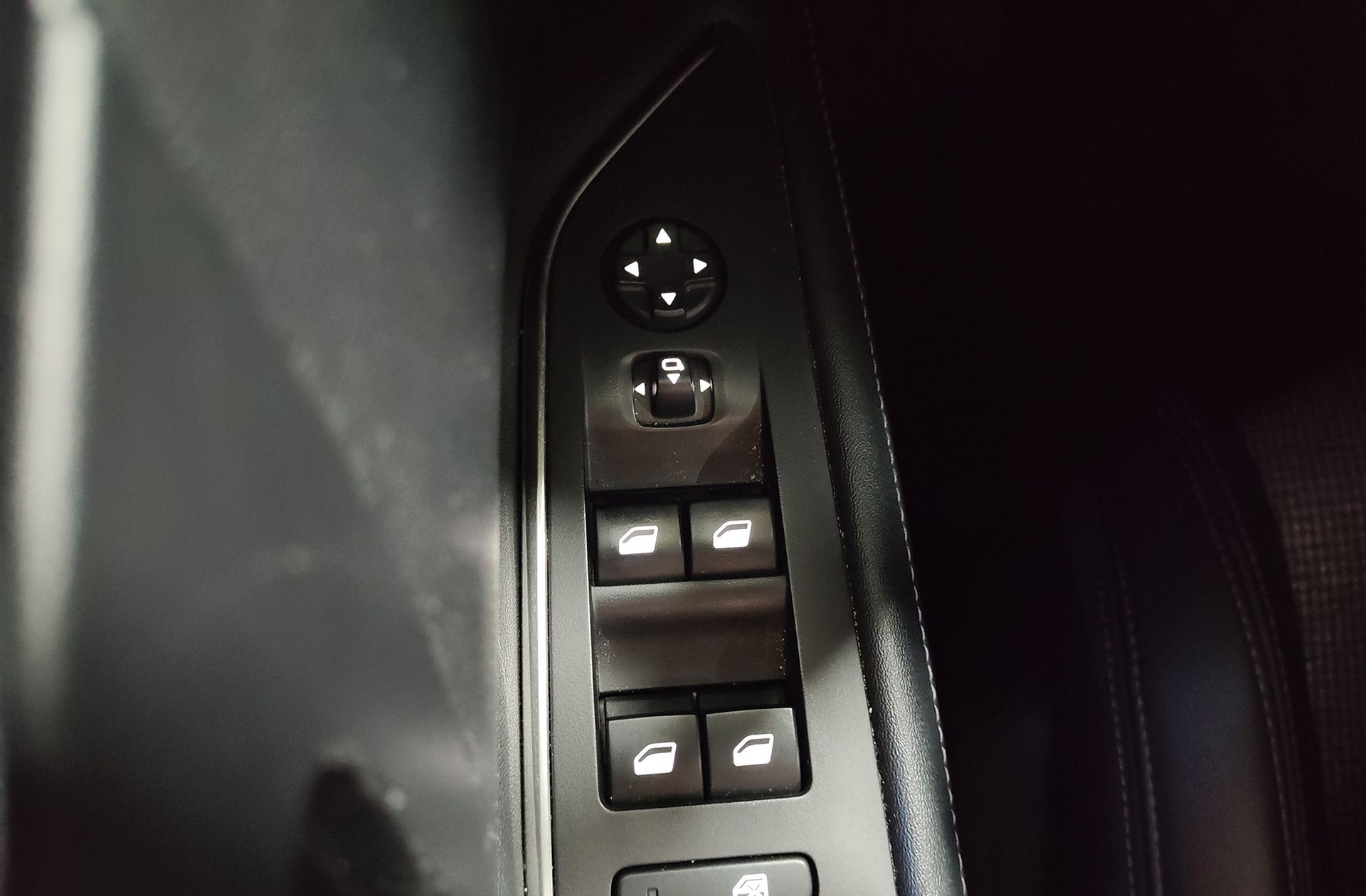 Peugeot 3008 PureTech 130 Allure - foto 41