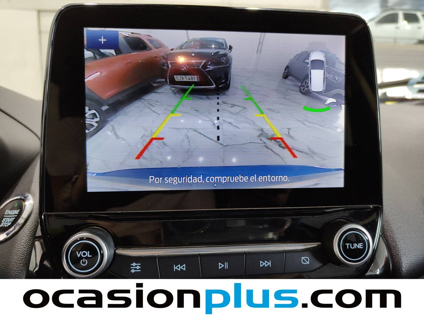 Extras y acabados del Ford EcoSport Ford EcoSport 1.0T EcoBoost S&S ST Line (125 CV)