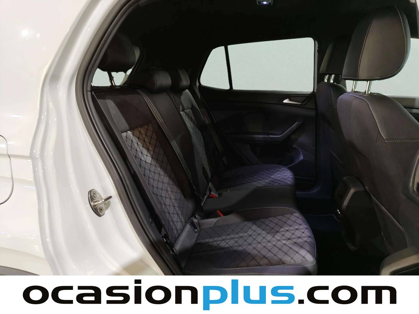 Foto Volkswagen T-Cross Volkswagen T-Cross R-Line 1.0 TSI (116 CV) siete plazas