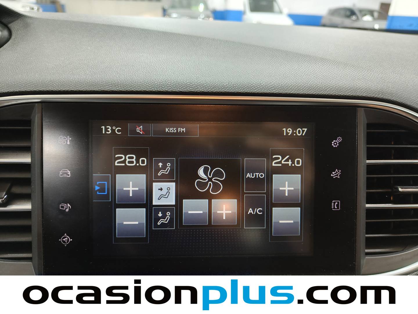 Foto Peugeot 308 Peugeot 308 PureTech 130 S&S Style (130 CV)