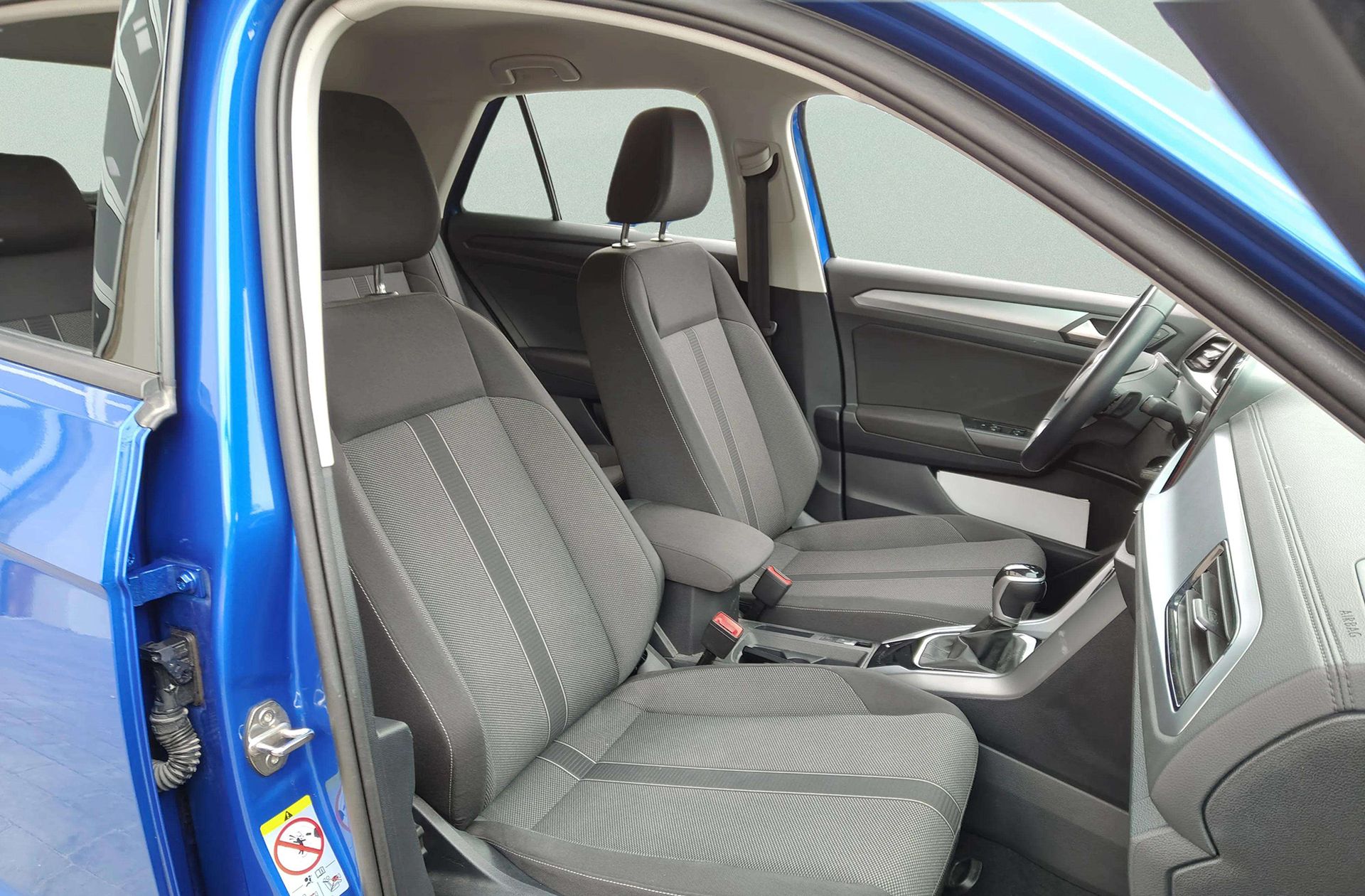 Volkswagen T-Roc Life 1.5 TSI DSG - foto 18