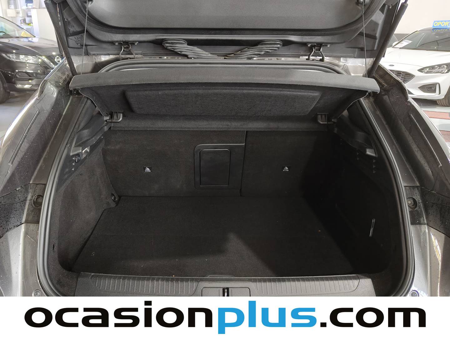 Foto DS DS 4 DS DS4 BlueHDi 130 Trocadero Auto (130 CV)