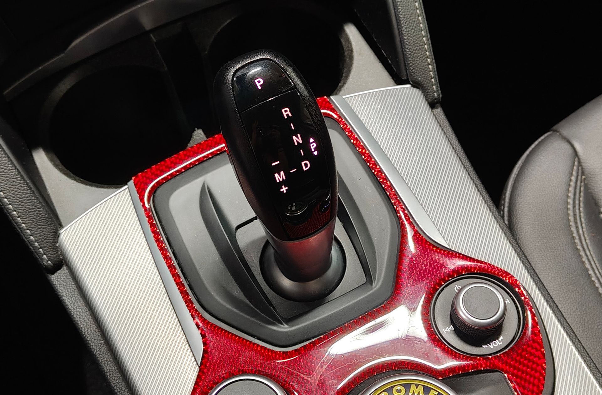 Alfa Romeo Stelvio 2.0 Gasolina Executive AWD - foto 5