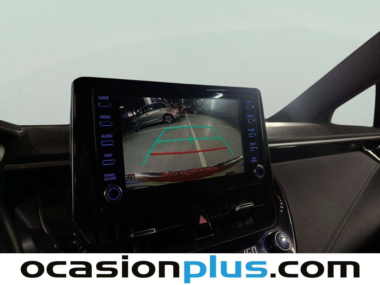 Equipamiento del Toyota Corolla Toyota Corolla Touring Sports 180H Feel! E-CVT (180 CV)