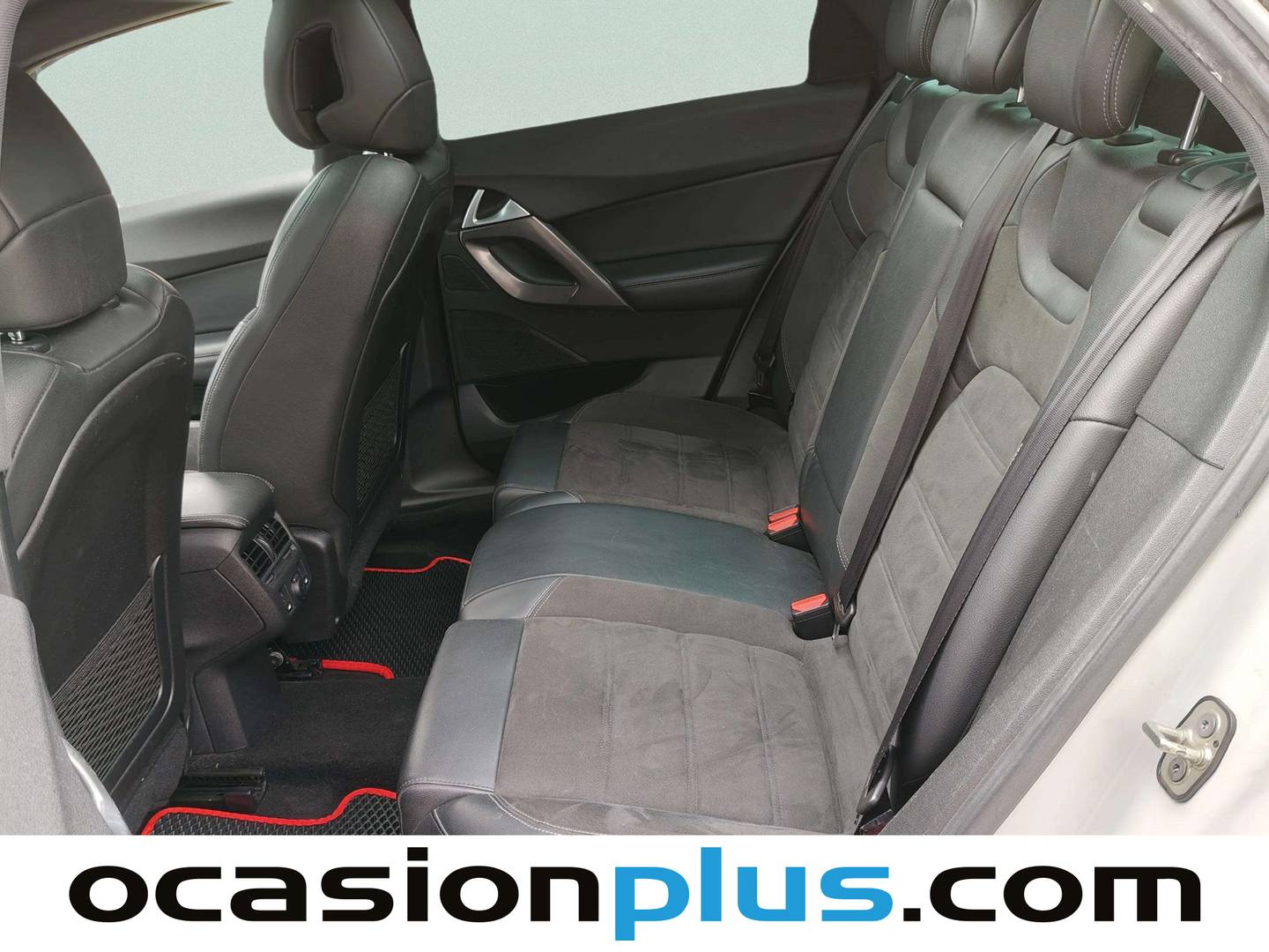 Foto asientos traseros DS DS 5 DS DS5 BlueHdi 150 Style (150 CV)