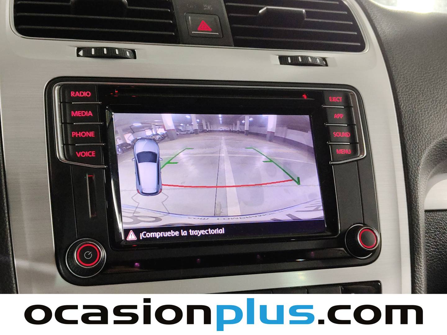 Equipamiento del Volkswagen Scirocco Volkswagen Scirocco Typhoon by R-Line 1.4 TSI BMT (125 CV)