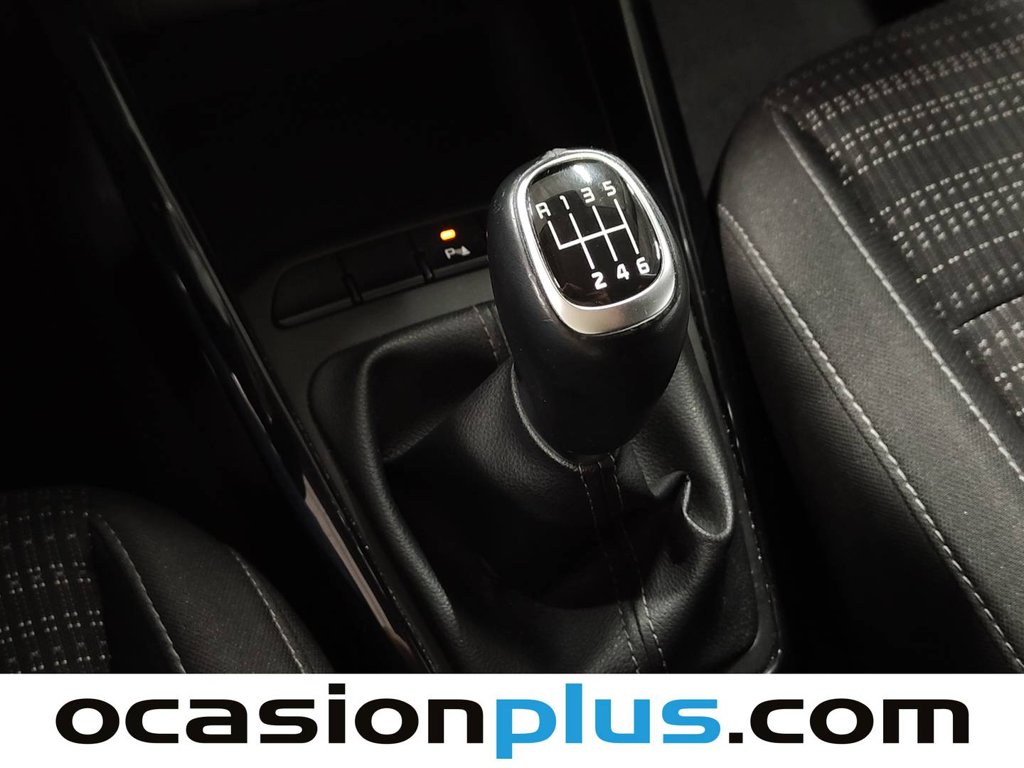 KIA Stonic KIA Stonic 1.0 T-GDi MHEV Drive (100 CV) de segunda mano