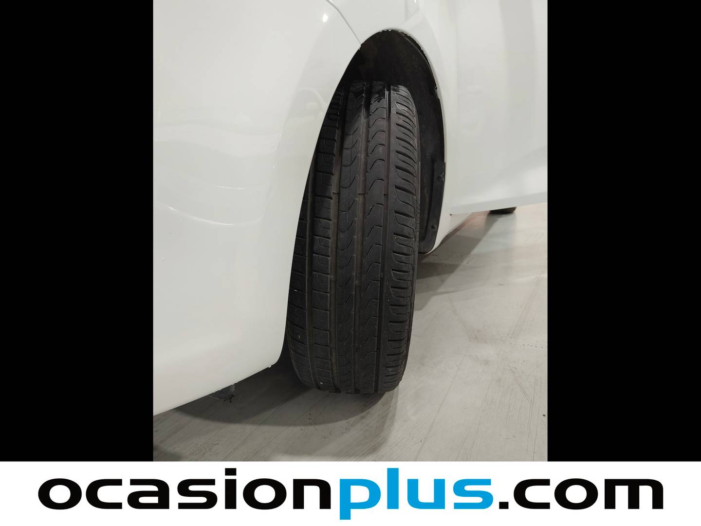 KIA Carens KIA Carens 1.6 GDi Drive (135 CV) de segunda mano