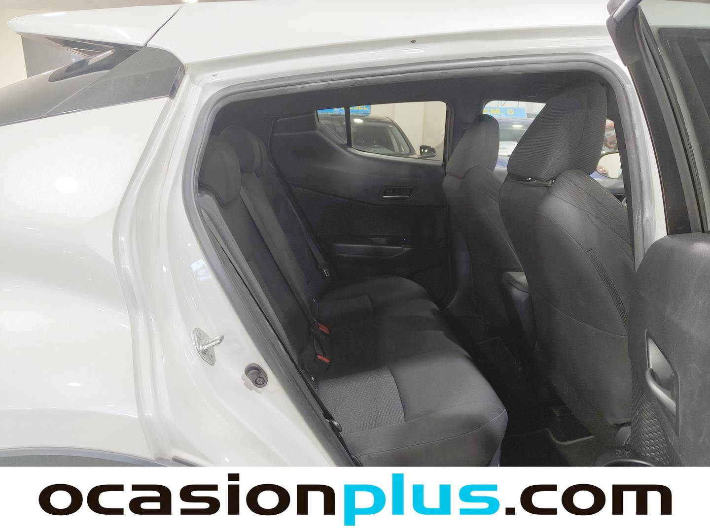 Toyota C-HR Toyota C-HR 1.8 125H Advance (122 CV) al mejor precio