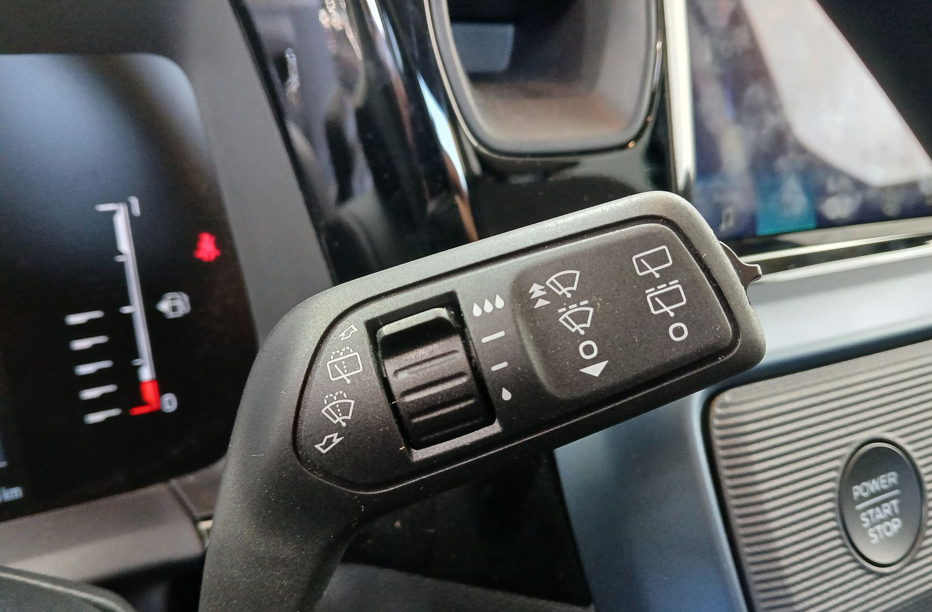 Ford Tourneo Courier 1.0 EcoBoost Active - foto 26