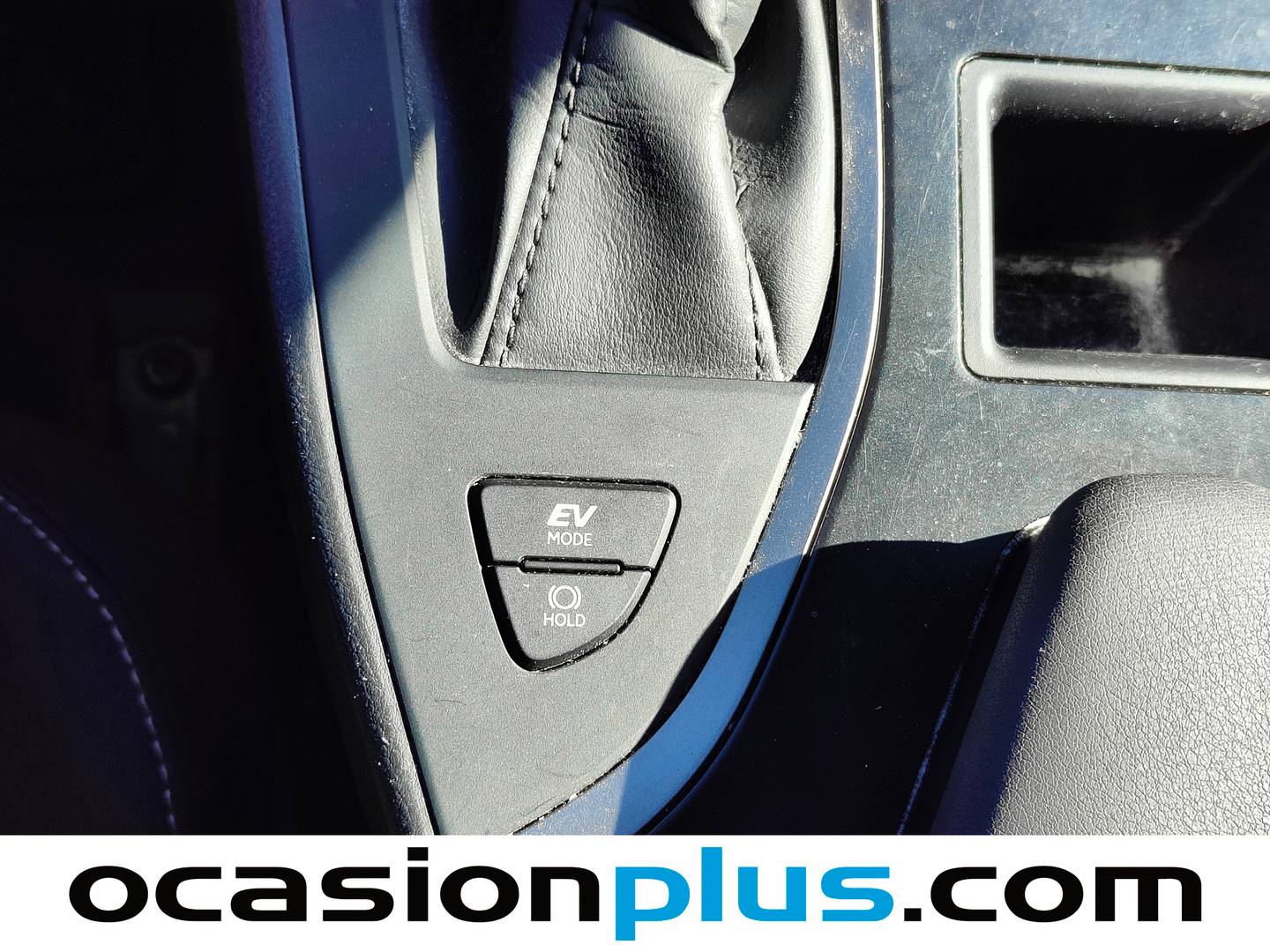 Foto Lexus UX Lexus UX 250h Business City  (184 CV)