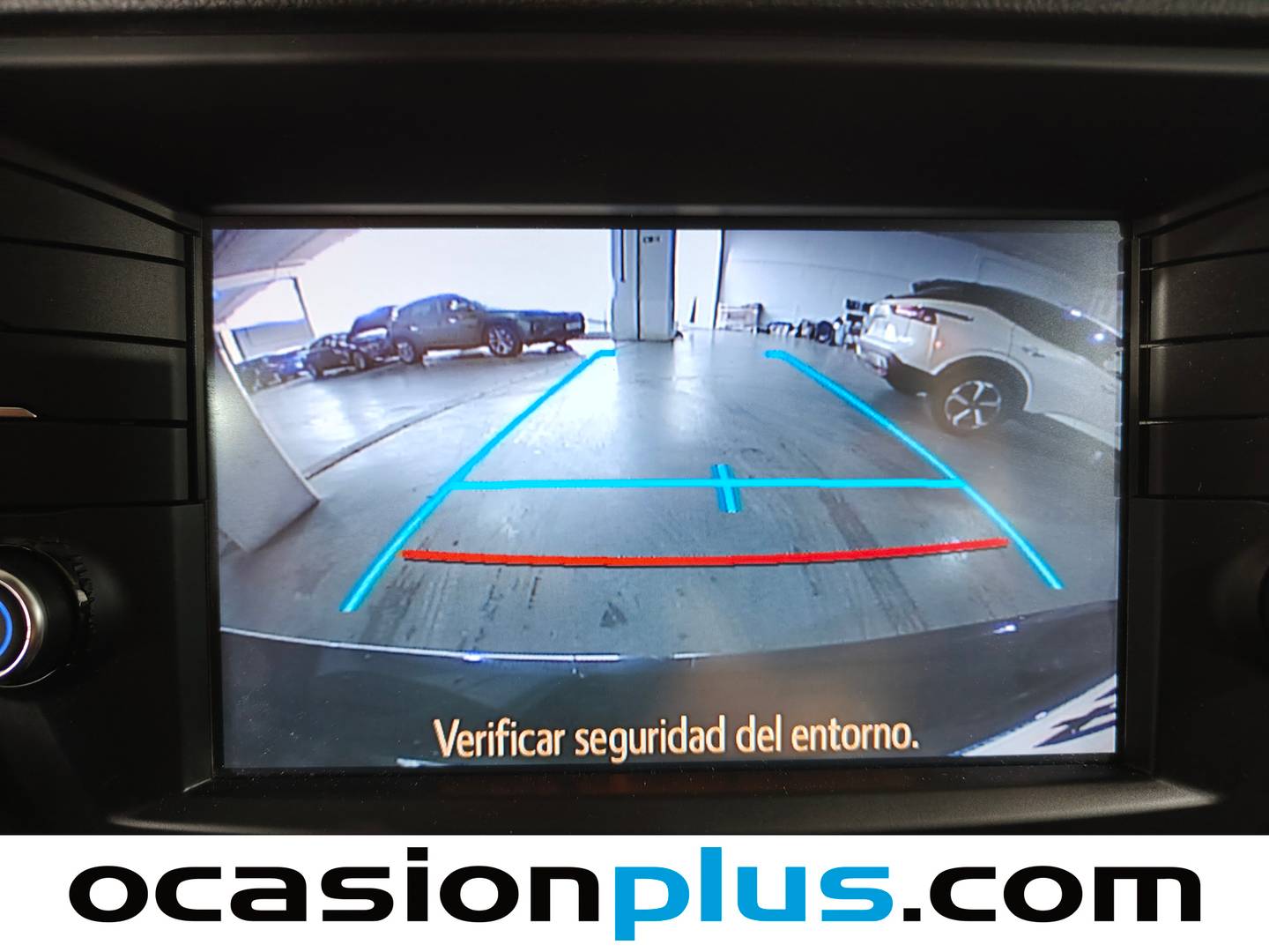 Extras y acabados del Toyota Avensis Toyota Avensis Touring Sports 2.0 150D (143 CV)