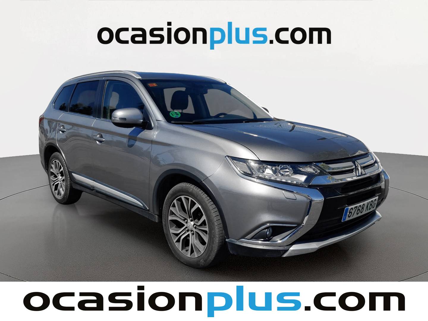 Foto delantera Mitsubishi Outlander Mitsubishi Outlander 220 DI-D Motion 4WD (150 CV) 7 Plazas derecha