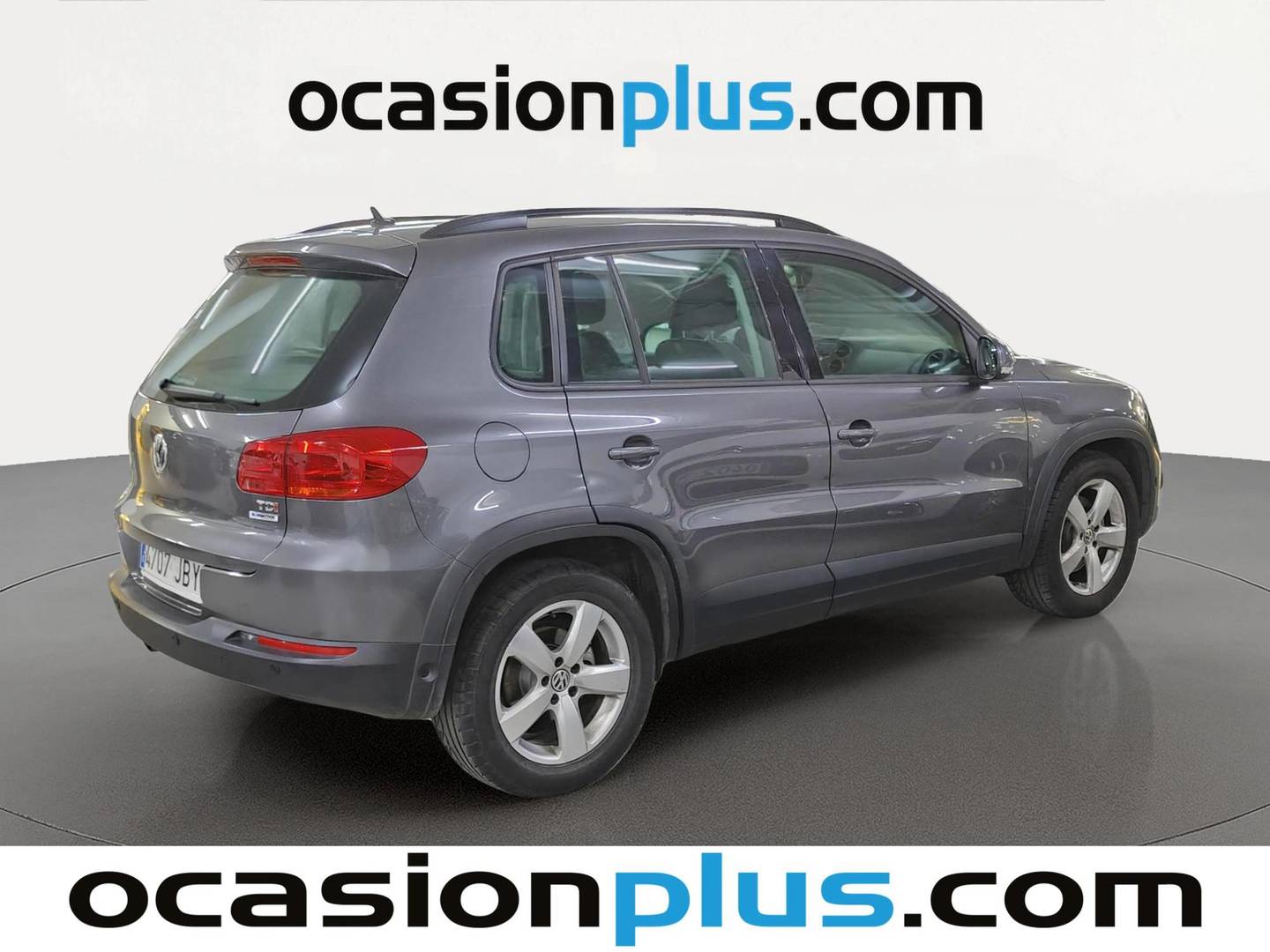 Foto trasera Volkswagen Tiguan Volkswagen Tiguan T1 2.0 TDI BMT 4x2 (110 CV) derecha