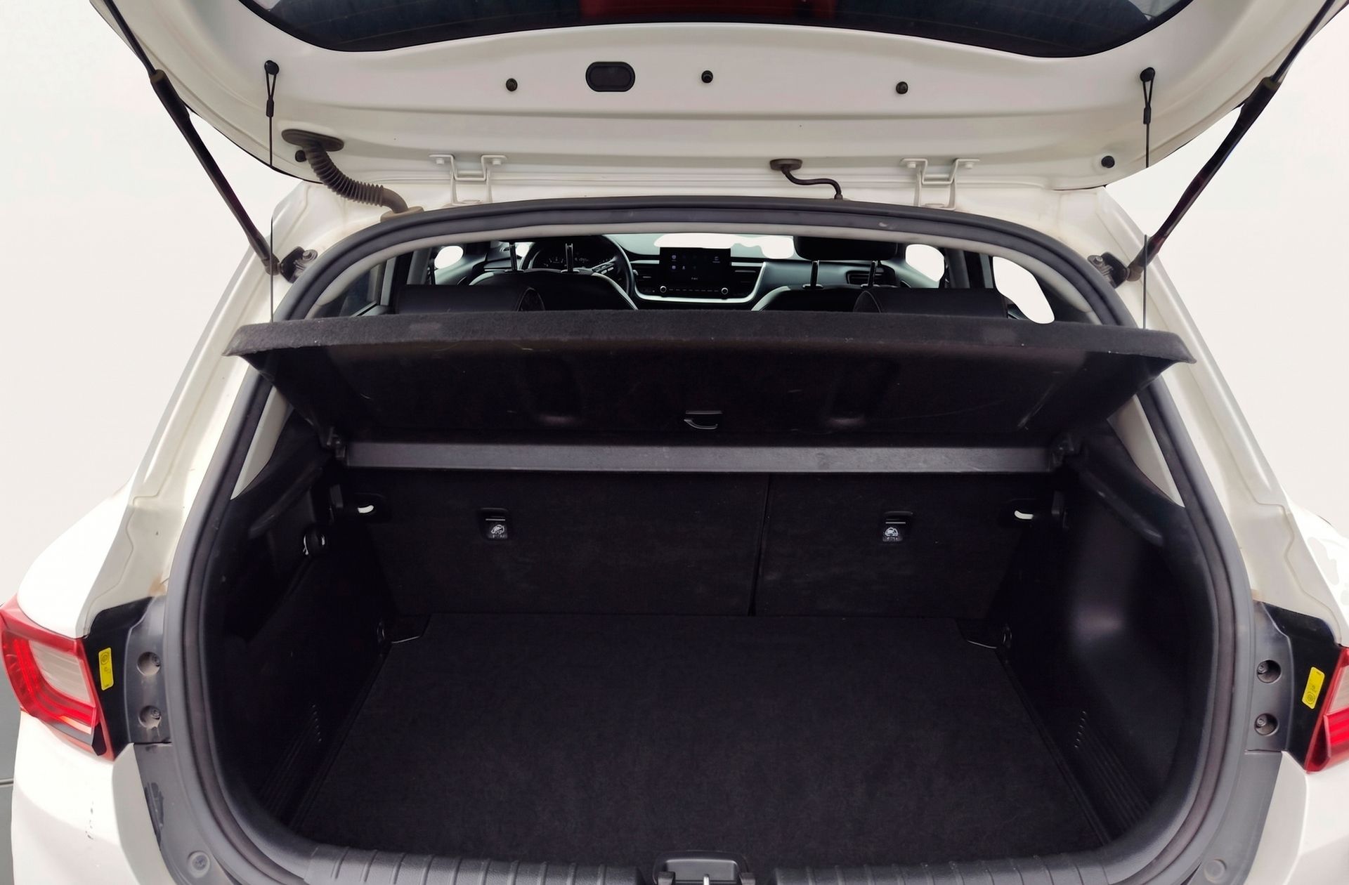 Kia Stonic 1.0 T-GDi MHEV iMT GT Line - foto 17