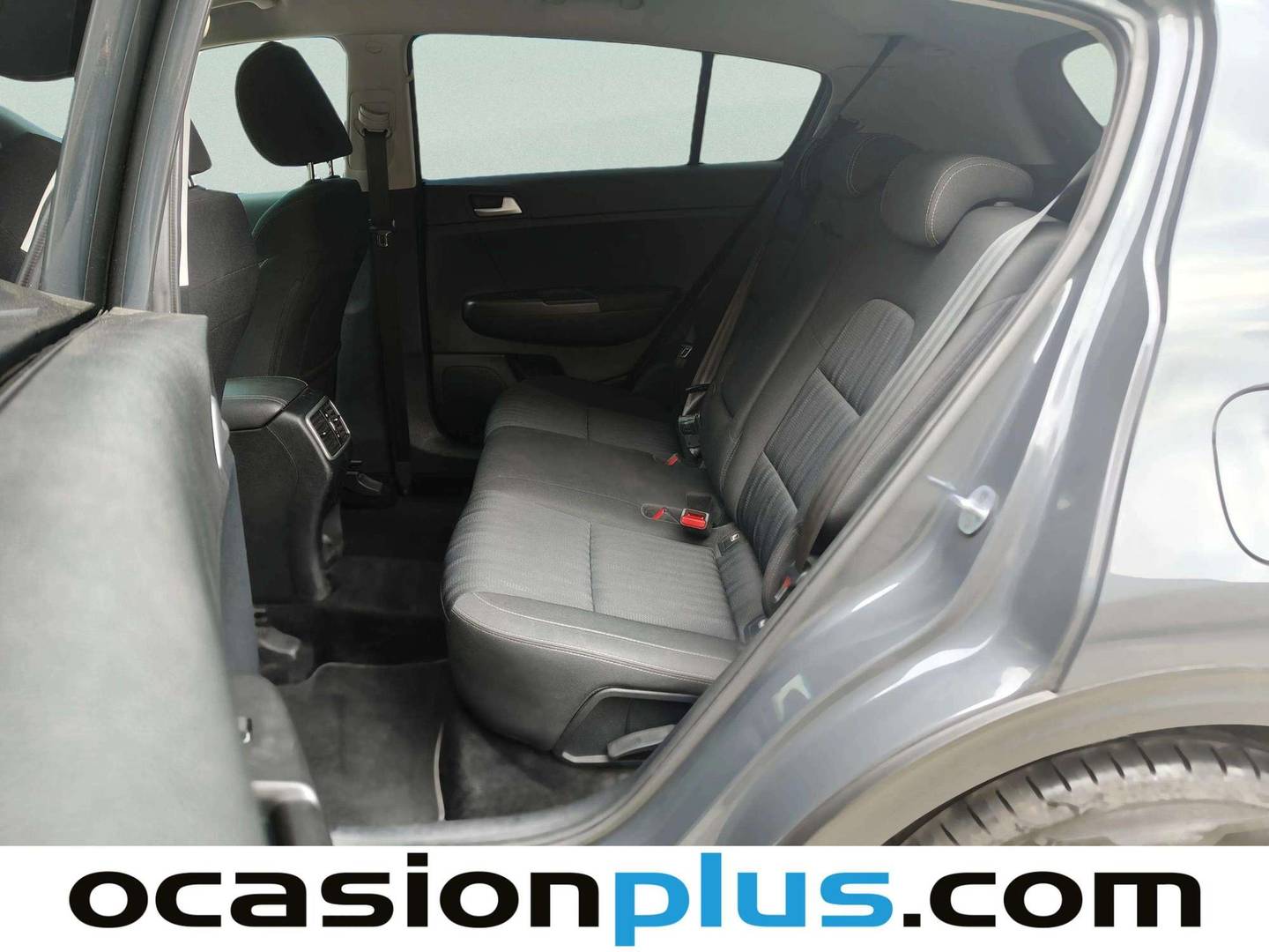 Foto asientos traseros KIA Sportage KIA Sportage 1.6 MHEV Concept 4x2 (115 CV)