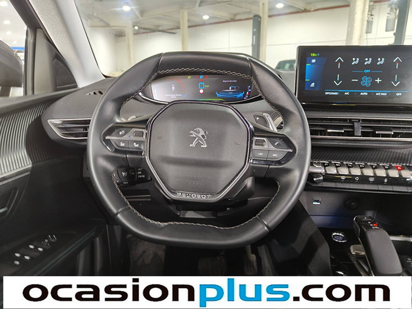 Foto Peugeot 3008 Hybrid Peugeot 3008 Hybrid 225 Allure e-EAT8 (225 CV)