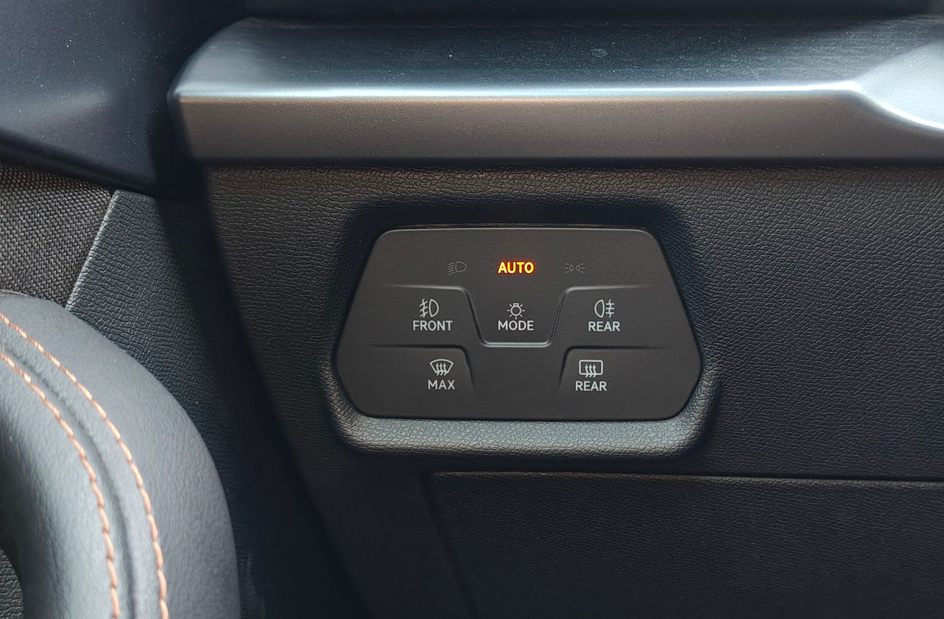 Cupra Formentor 1.5 eTSI DSG - foto 11