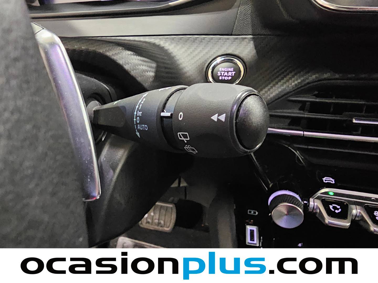 Peugeot 2008 Peugeot 2008 Allure Hybrid eDCS6 (145 CV) automático