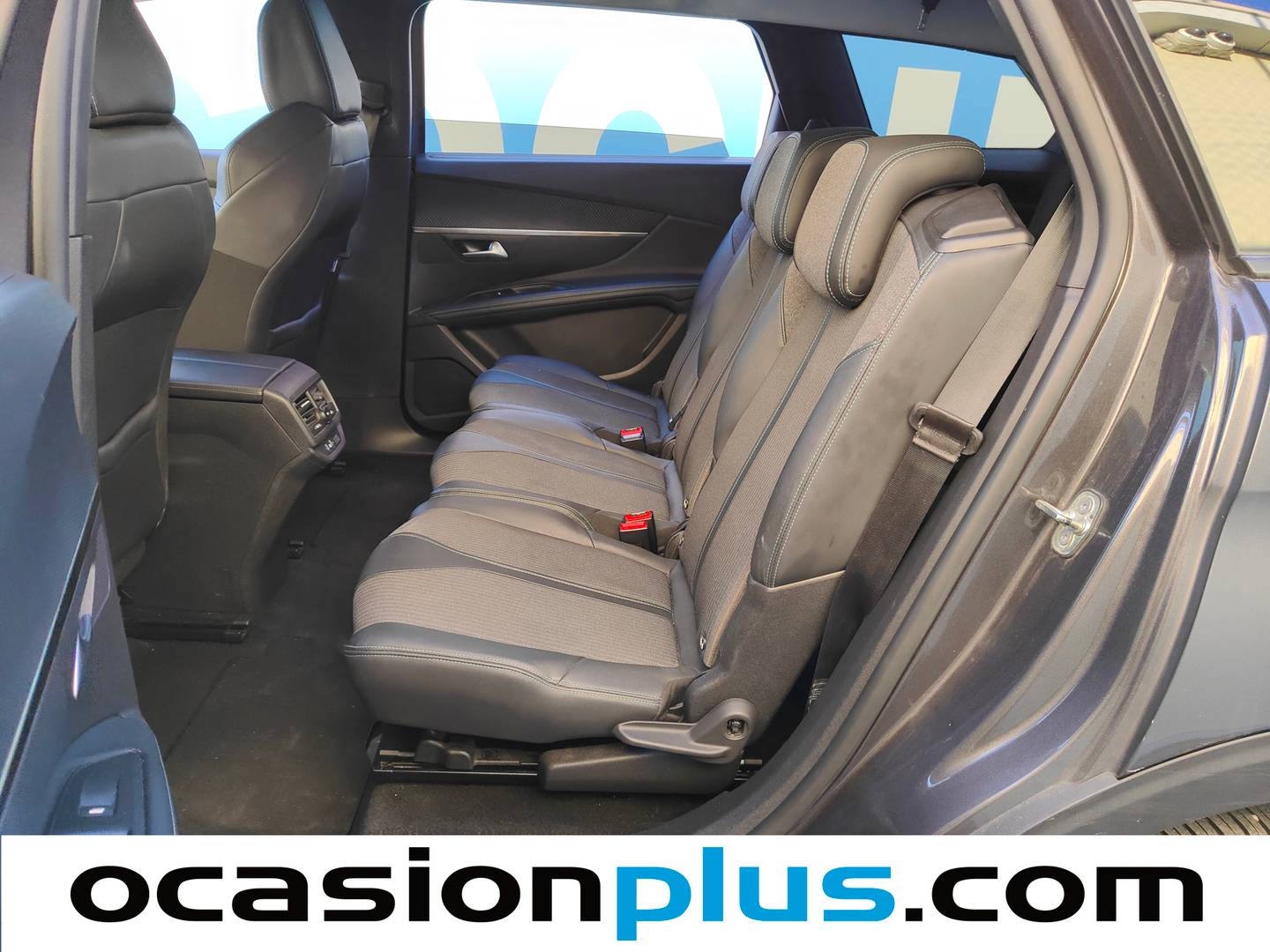 Foto Peugeot 5008 Peugeot 5008 PureTech 130 S&S Allure EAT8 (130 CV) 7 Plazas