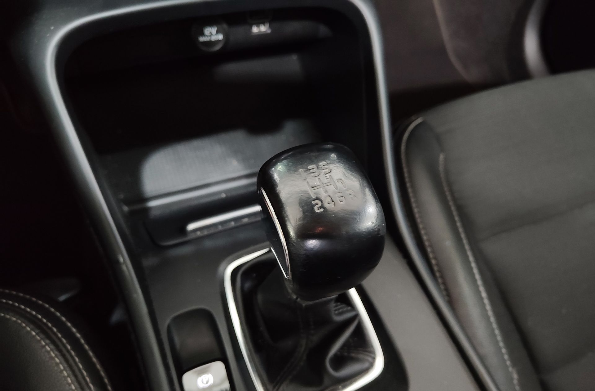 Volvo XC40 D3 Business Plus AWD - foto 5