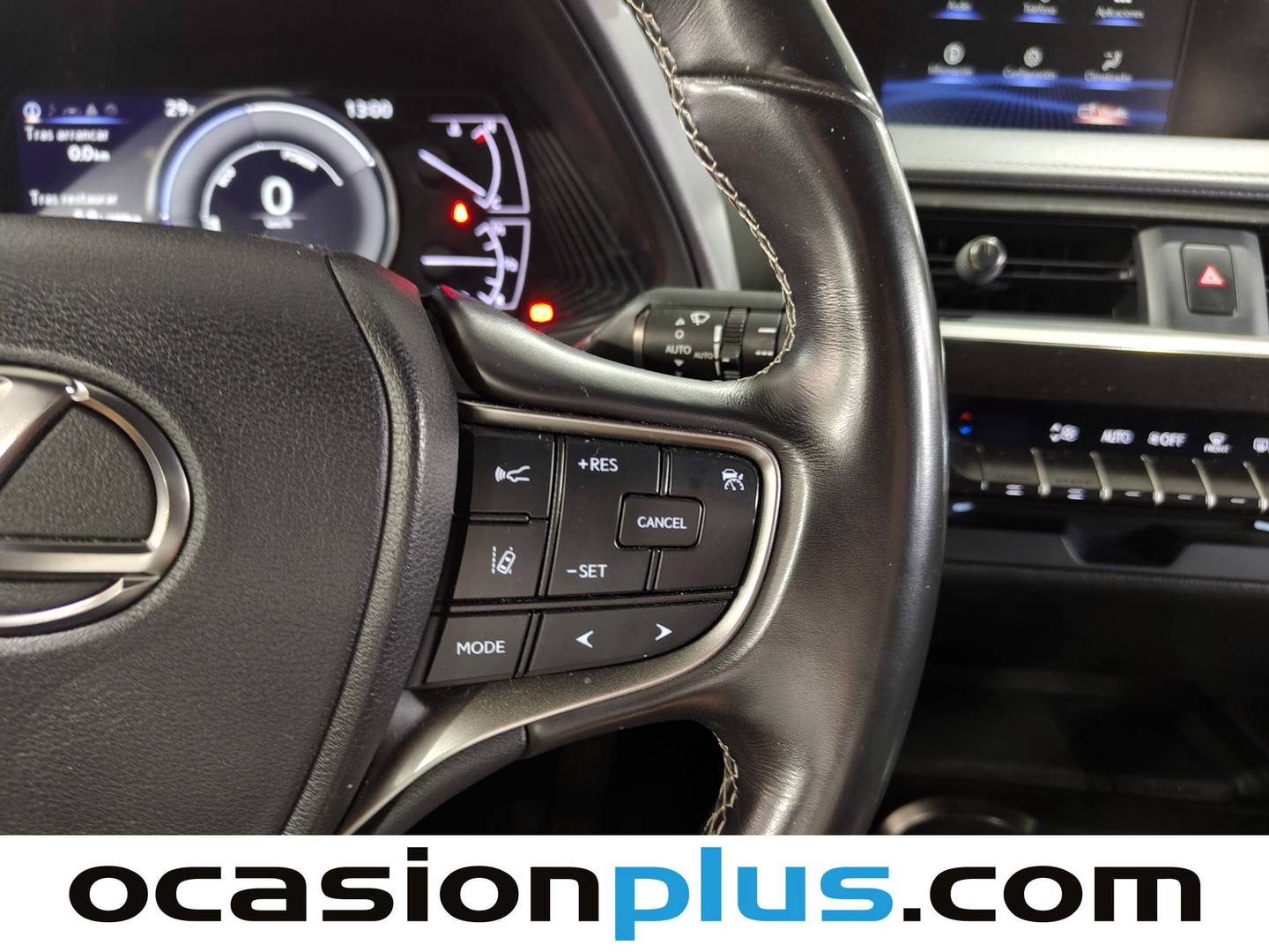 Lexus UX Lexus UX 250h Business 2WD (184 CV) al mejor precio