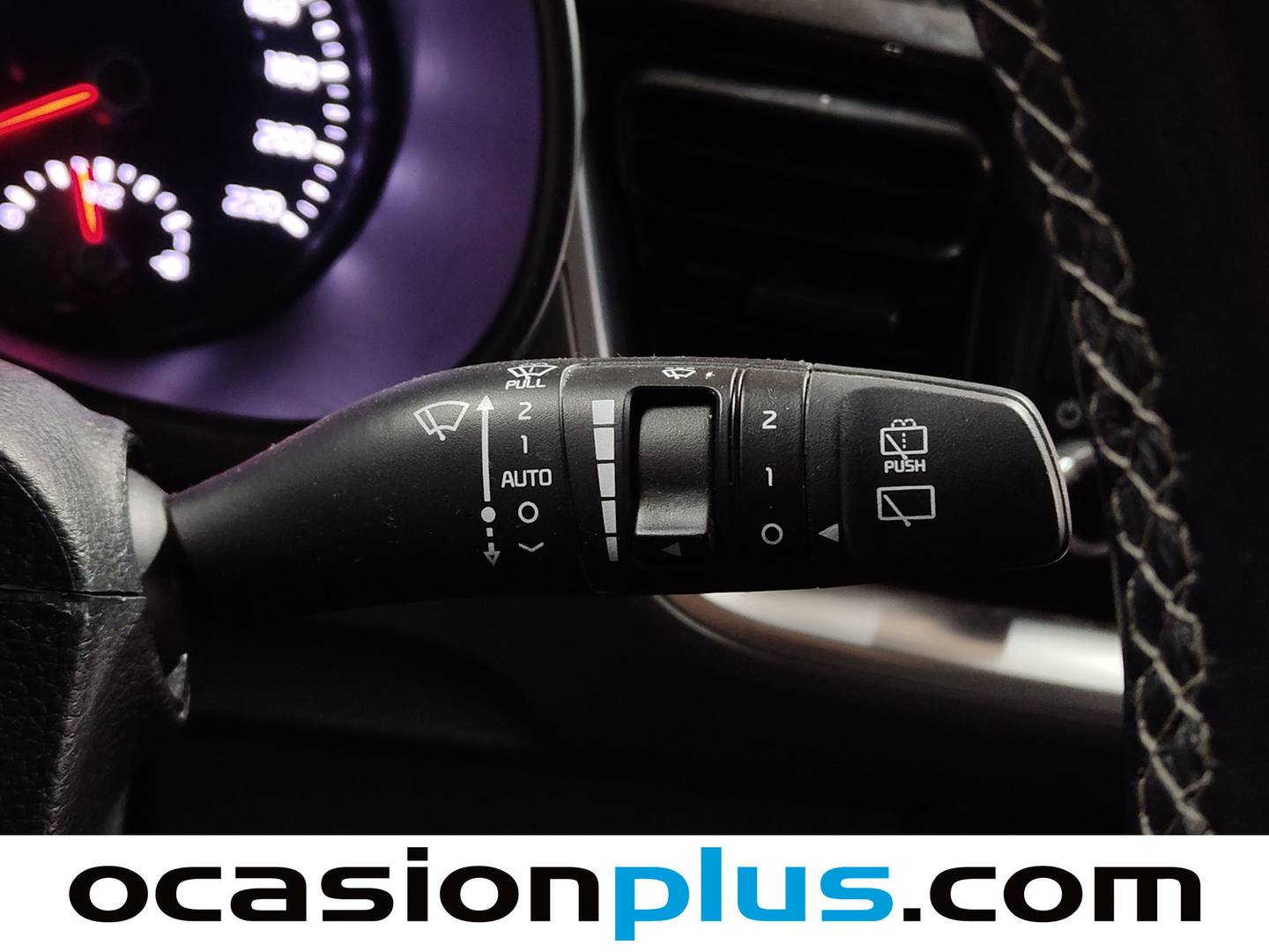 Foto KIA Stonic Kia Stonic 1.0 T-GDi Black Edition (100 CV)