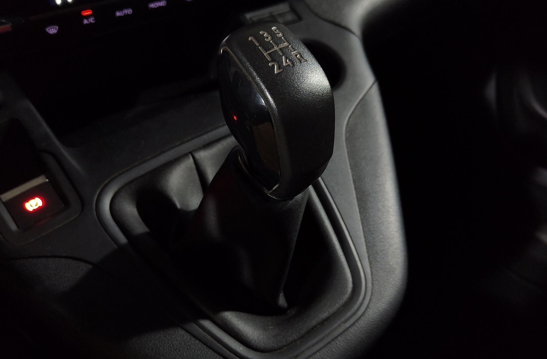 Peugeot Rifter BlueHDi 100 Active Standard Nav+ - foto 5
