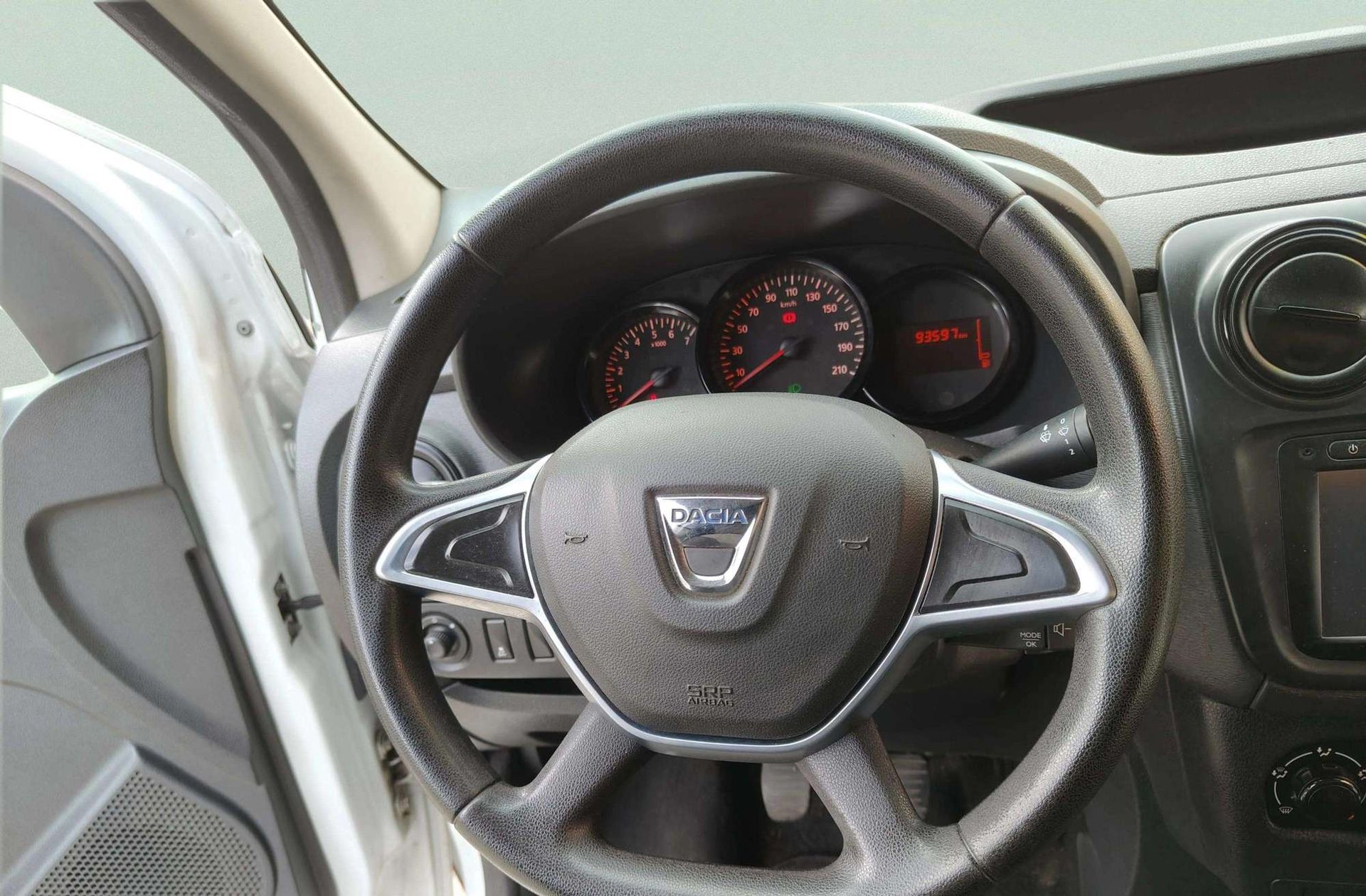 Dacia Dokker Van 1.6 GLP Ambiance - foto 24