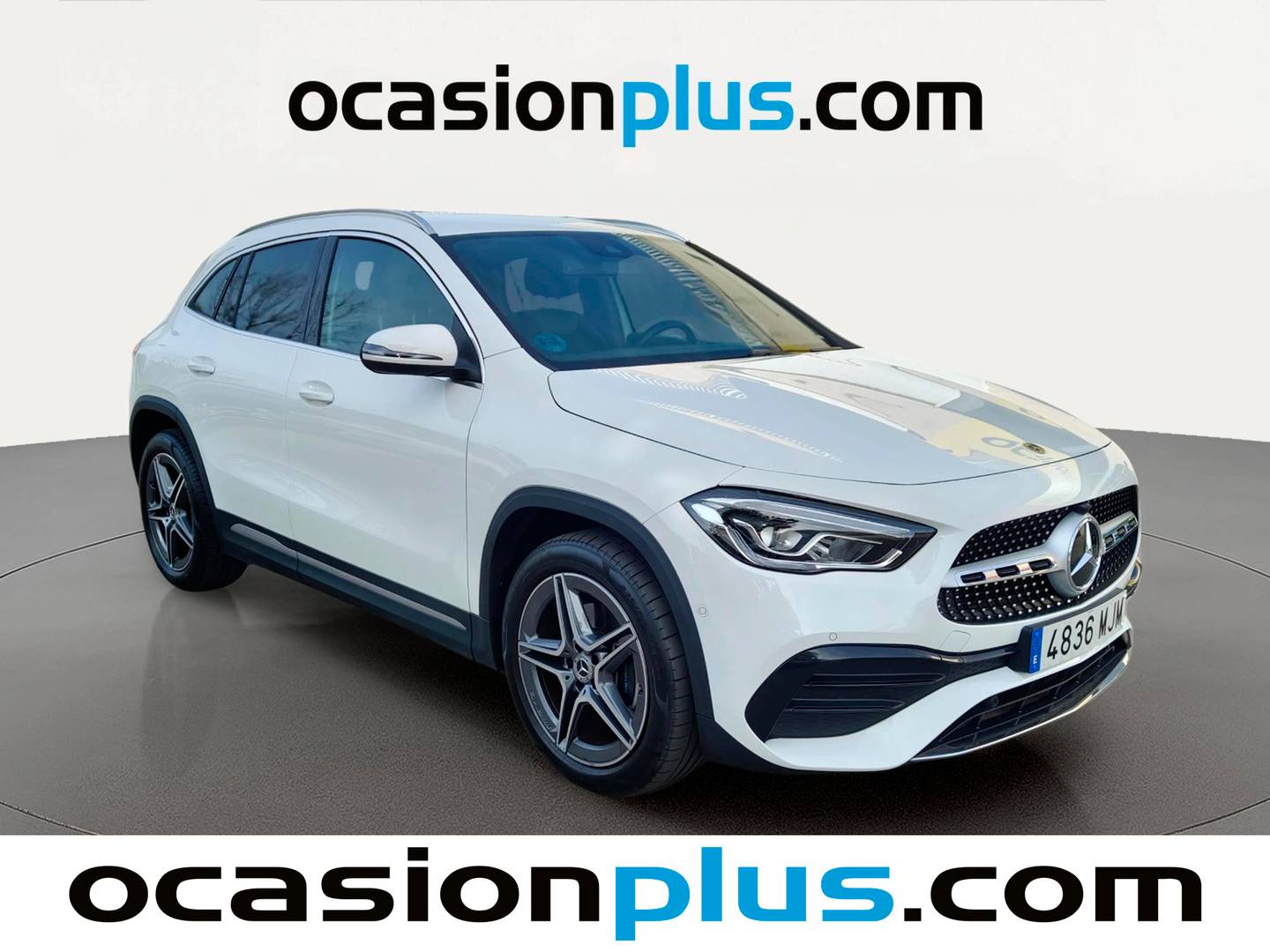 Foto delantera Mercedes GLA Mercedes GLA 200 (163 CV) derecha