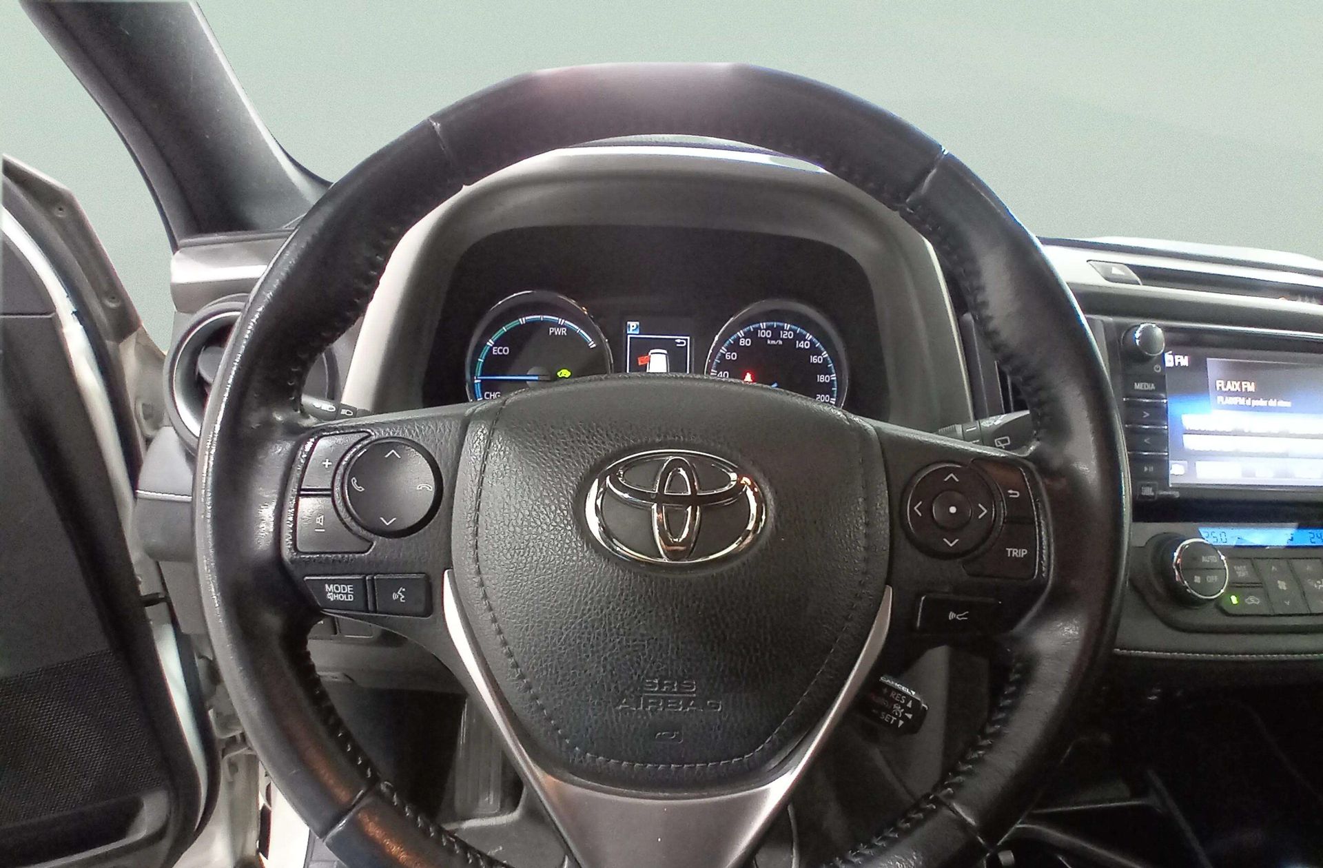 Toyota RAV4 2.5l hybrid Feel! 2WD - foto 25